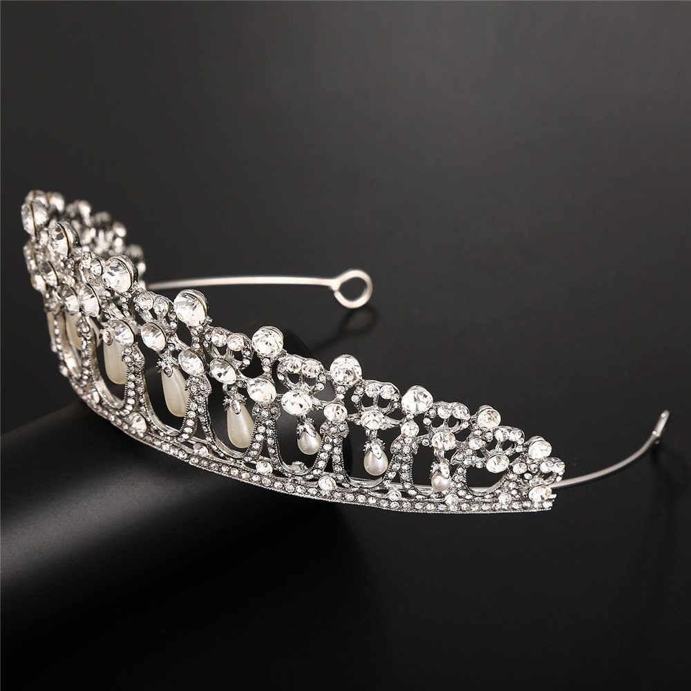 ae01.alicdn.comkfHTB1w5ayaXzsK1Rjy1Xbq6xOaFXaVVintage-Silver-Queen-Princess-Diana-Crown-Crystal-Pearl-Diadem-For-Bridal-Hair-Accessories-Bride-Tiara-Headbands